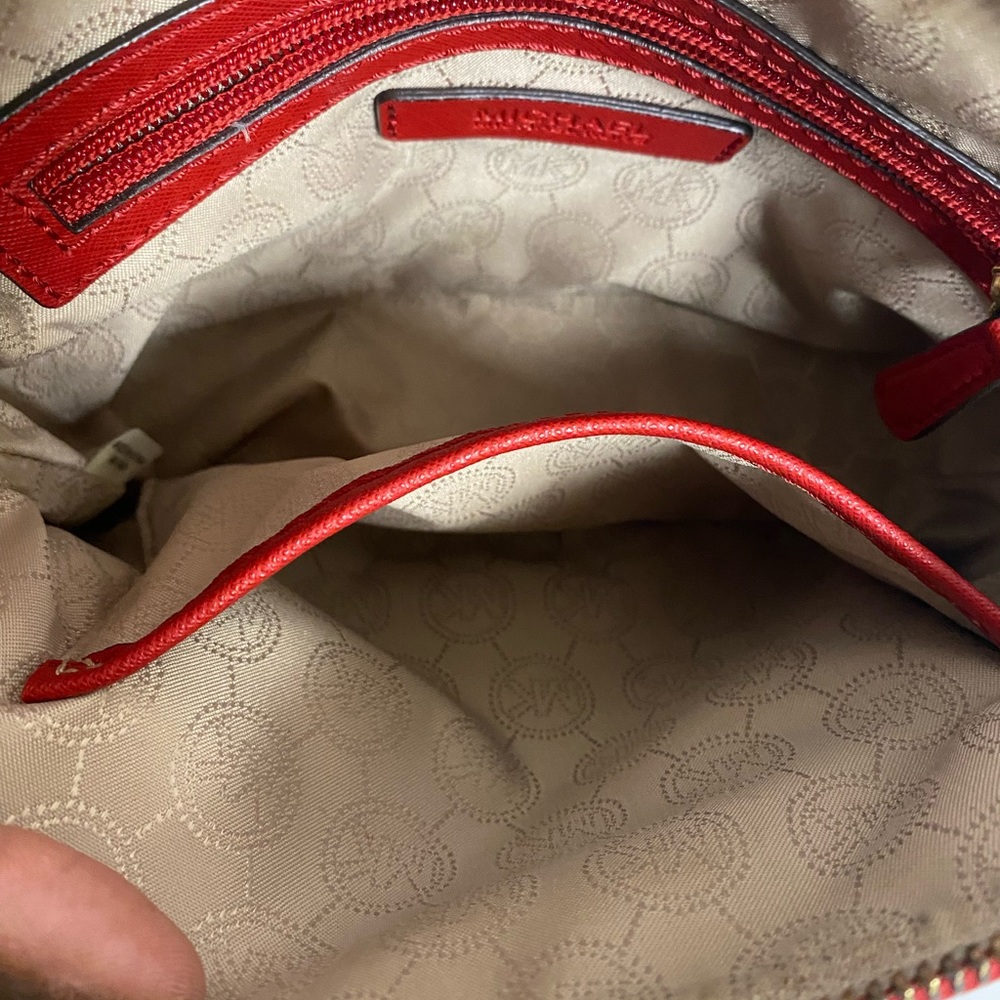 MICHAEL KORS CROSSBODY - Picture 9 of 14